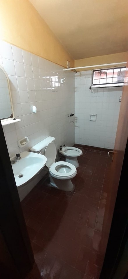 VENDO CASA EN CALLE TENIENTE BONO - ALTO COMEDERO
