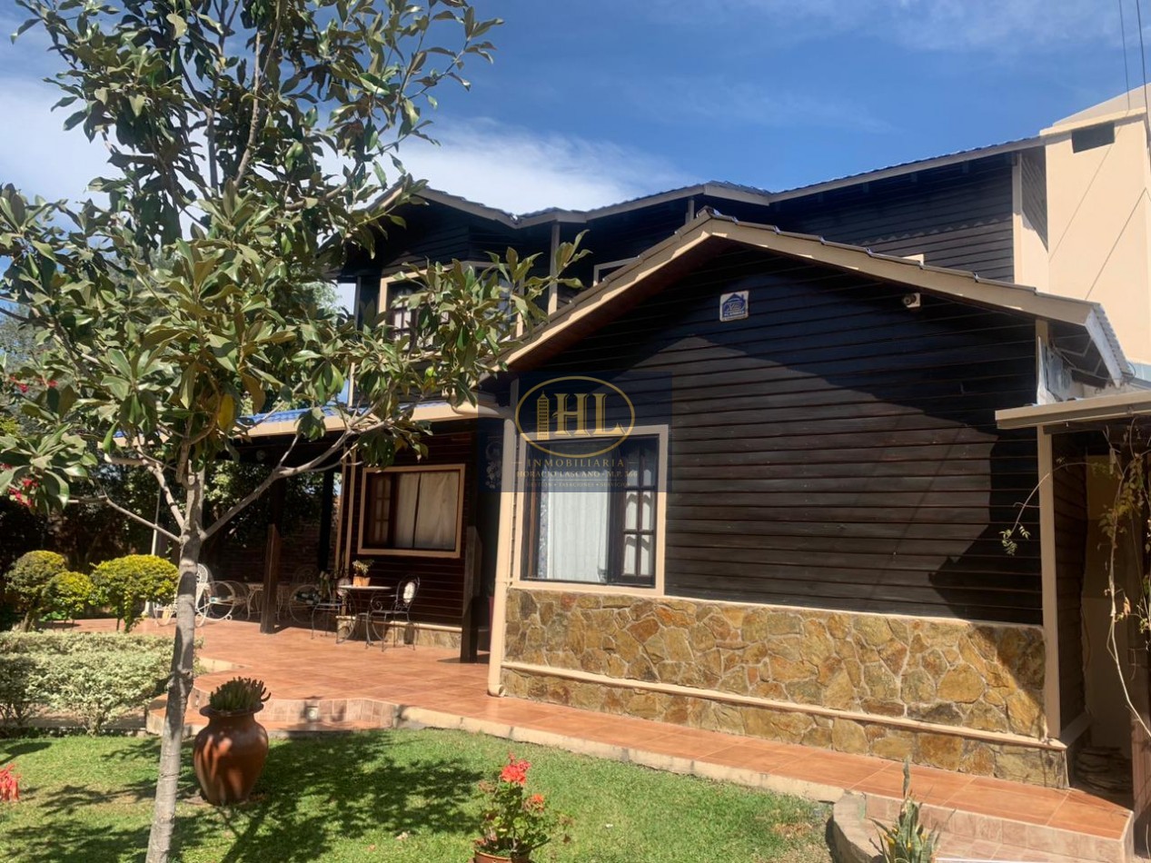 VENDO CASA DE CATEGORIA EN BARRIO RESIDENCIAL LA POSTA, CIUDAD DE PERICO
