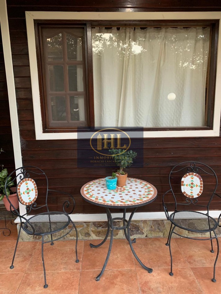 VENDO CASA DE CATEGORIA EN BARRIO RESIDENCIAL LA POSTA, CIUDAD DE PERICO