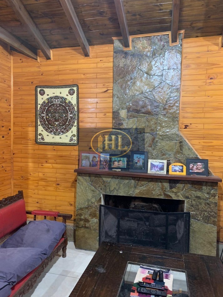 VENDO CASA DE CATEGORIA EN BARRIO RESIDENCIAL LA POSTA, CIUDAD DE PERICO