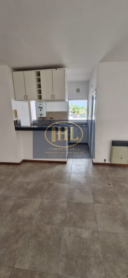 VENDO DUPLEX EN BAJO LA VIÑA