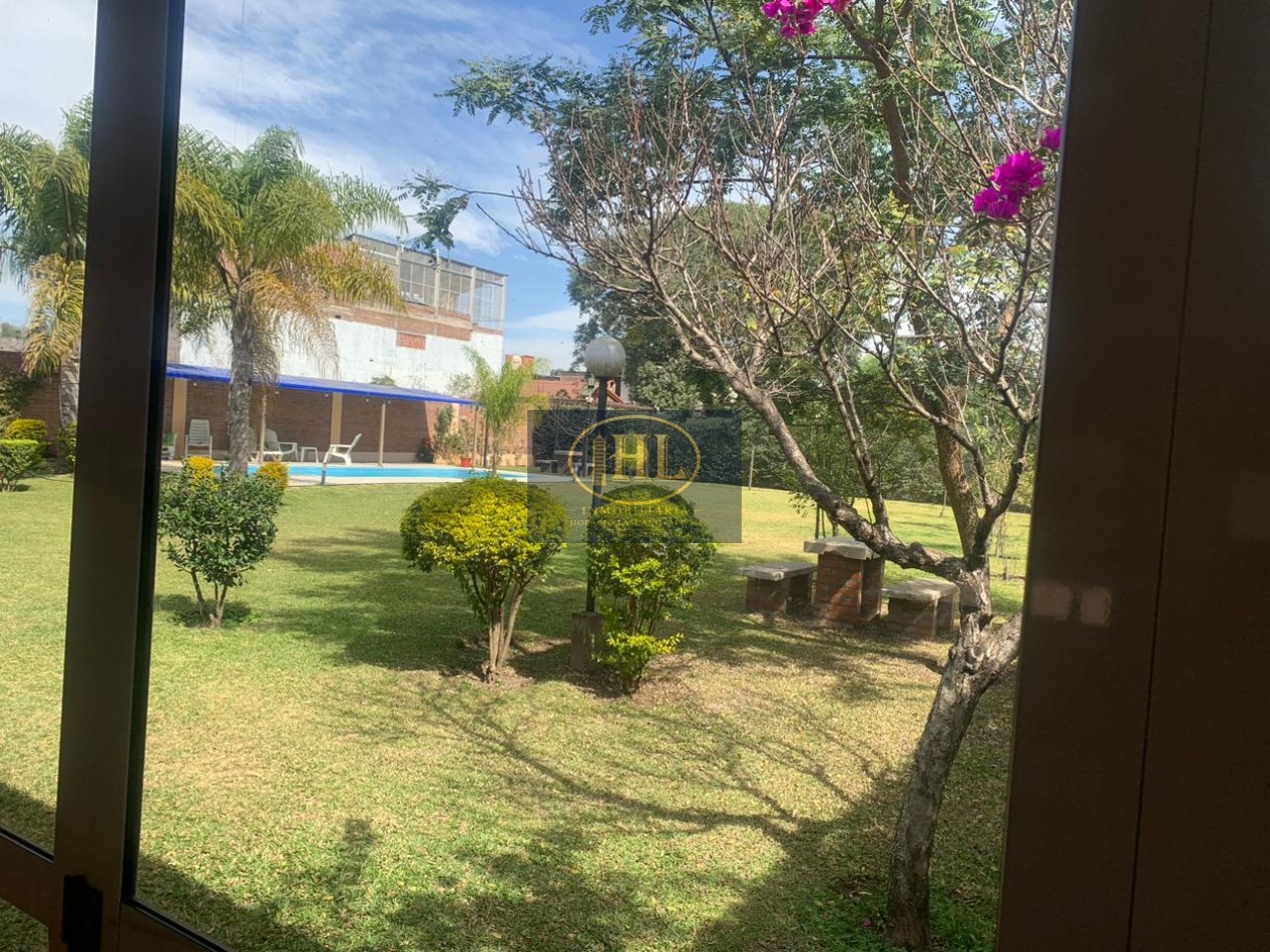 VENDO CASA DE CATEGORIA EN BARRIO RESIDENCIAL LA POSTA, CIUDAD DE PERICO