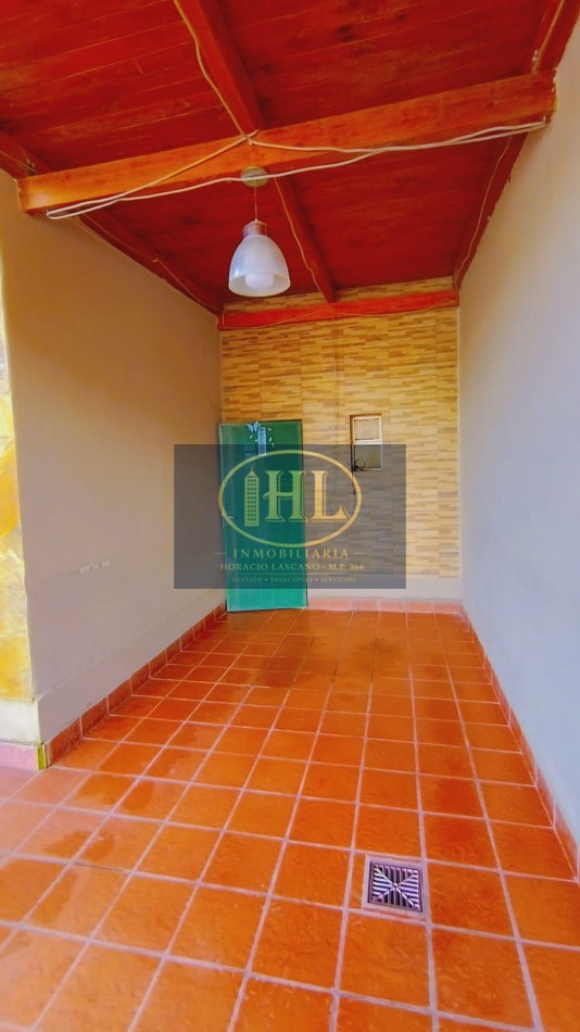 VENDO DUPLEX EN AV. TELLO - SAN PEDRITO